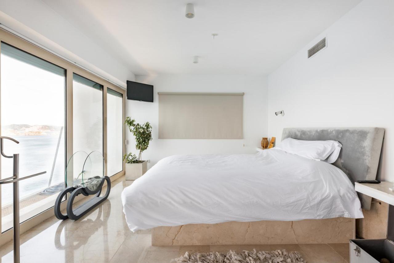 Exclusive Seafront Villa,Private Pool,Gym,Bbq El Toro  Luaran gambar