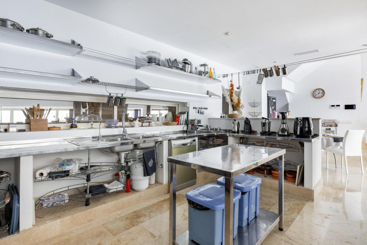 Exclusive Seafront Villa,Private Pool,Gym,Bbq El Toro  Luaran gambar
